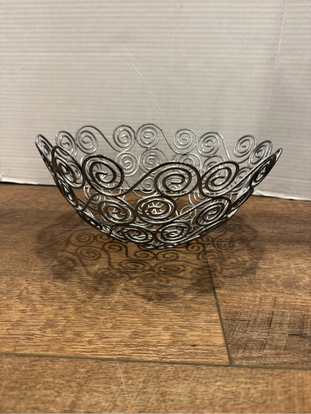 Vintage Silver Metal Wired Circular Basket